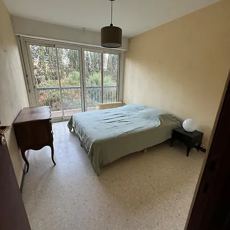 Nimes, Centre-ville Appartement