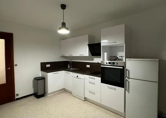 Appartamento Nimes, Centre-ville Nîmes